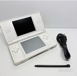 Nintendo ds lite bianco con caricatore