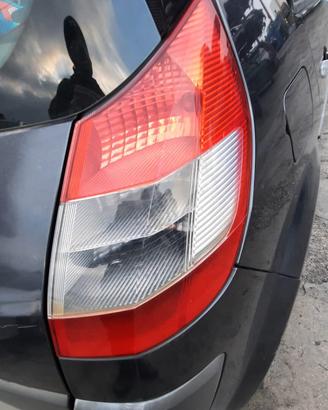 RENAULT SCENIC 2006 - STOP POSTERIORE DESTRO