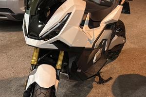 HONDA X-ADV 750 2025 – PARI AL NUOVO