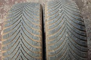 2 Kumho M+S 225/45/19 96W