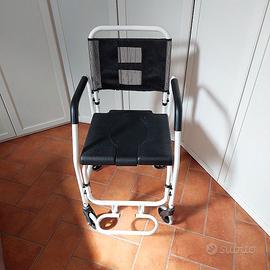 Sedia con ruote "Comoda"