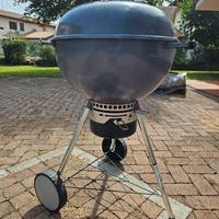 Weber Master-Touch 57 cm – Usato