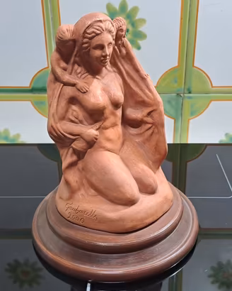 Statuetta in terracotta 
