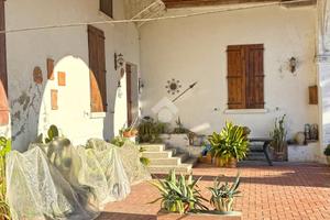 CASA SEMINDIPENDENTE A PIAZZOLA SUL BRENTA