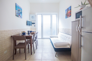 Ostuni mare, Villanova, Camerini