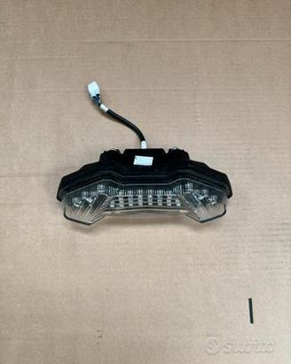 Fanale posteriore Yamaha Tracer 900