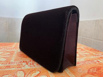 Borsa #anni90 di Rebecca Molenaar in velluto viola