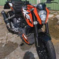 KTM 125 Duke ABS - 2015 solo 14500 km
