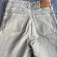 Stradivarius Mom Fit Jeans