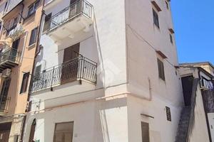 MONOLOCALE A ALTOFONTE