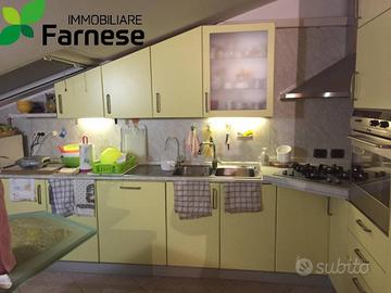 Attico / Mansarda di 109 m² con 3 locali e box aut