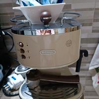 macchina per caffè e cappuccino de Longhi 