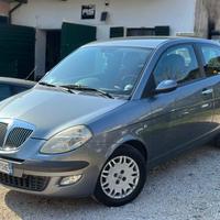 Lancia YPSILON 1.2 KMCERT GARANZ UNICOPR