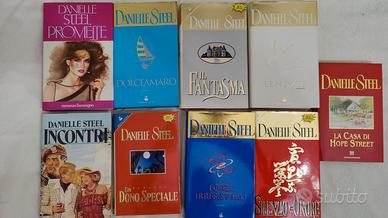 Libri a scelta tra 43 titoli (Danielle Steel ecc.)