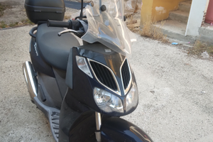 Aprilia sport city 200