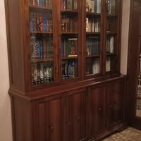 Antico Mobile con vetrina