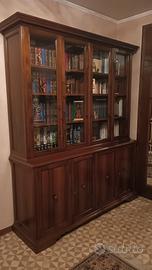 Antico Mobile con vetrina