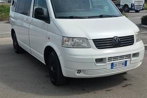 Volkswagen T5 CAMPERIZZATO