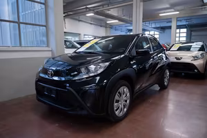Toyota Aygo X 1.0 Active 72cv