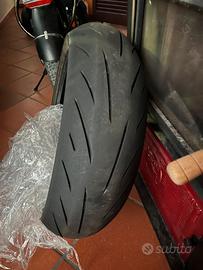 Gomma Bridgestone s22 180/55/17