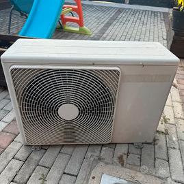 Condizionatore Toschiba 11.000 btu