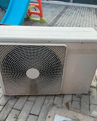 Condizionatore Toschiba 11.000 btu