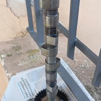 albero a camme completo di puleggia panda 4x4