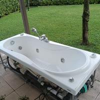 Vasca da bagno Teuco idromassaggio