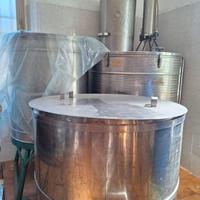 Contenitori bidoni acciaio inox vino olio birra