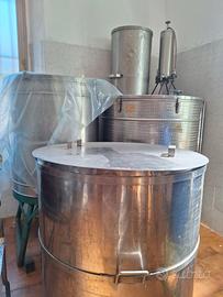 Contenitori bidoni acciaio inox vino olio birra