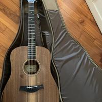 Chitarra acustica Taylor Academy 20E