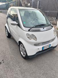Smart coupé 600