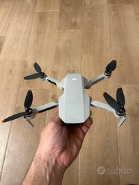 Drone dji mini 2 combo