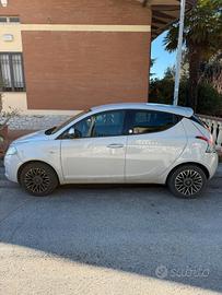 Lancia Ypsilon Mya