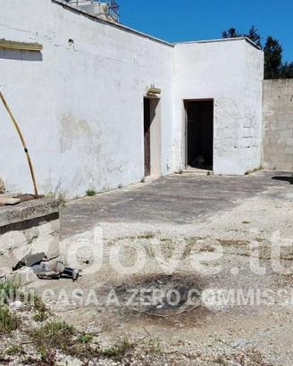 Rustico / Casale di 48 m² con 2 locali a Carovigno