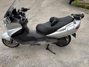 Suzuki Burgman 650