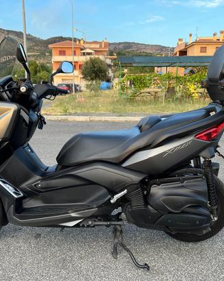 Yamaha X MAX 400 -2018 -Perfetto 3.750 euro