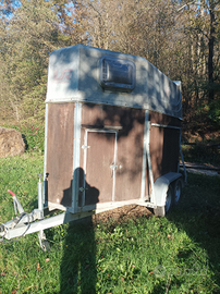 Carrello trasporto cavalli