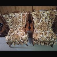 Divano e poltrone a dondolo