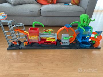 Pista Hotwheels City mega autolavaggio