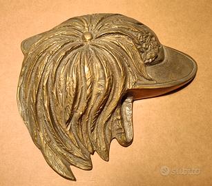 Cappello bersagliere scultura in bronzo