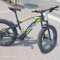 E-bike fantic fat integra