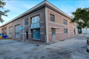 CAPANNONE Z.I. Flli Guzzini Recanati