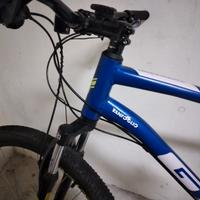 Mountain bike Gt agressor XL 29"