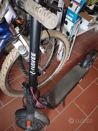 Monopattino Navee