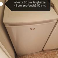 Frigo XD con congelatore piccolo 90 litri.