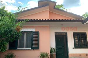 Villa o villino Aquino [AQUINO_SARG]