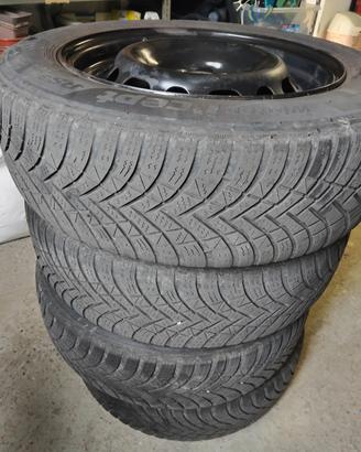 cerchi in ferro Mazda 15"