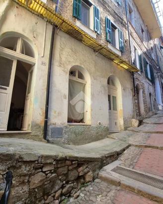 2 LOCALI A CERIANA
