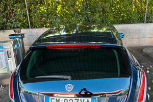 Lancia delta 2012 full led